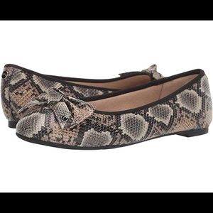 New Sam Edelman flat